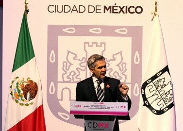 Primera constitución de la CDMX deja temas pendientes