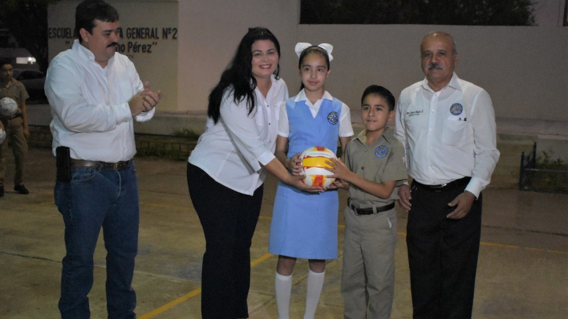 Donará Presidente Municipal 35 por ciento de su sueldo a escuelas