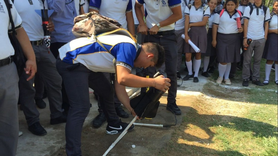Realizan feria regional de física a nivel bachillerato 