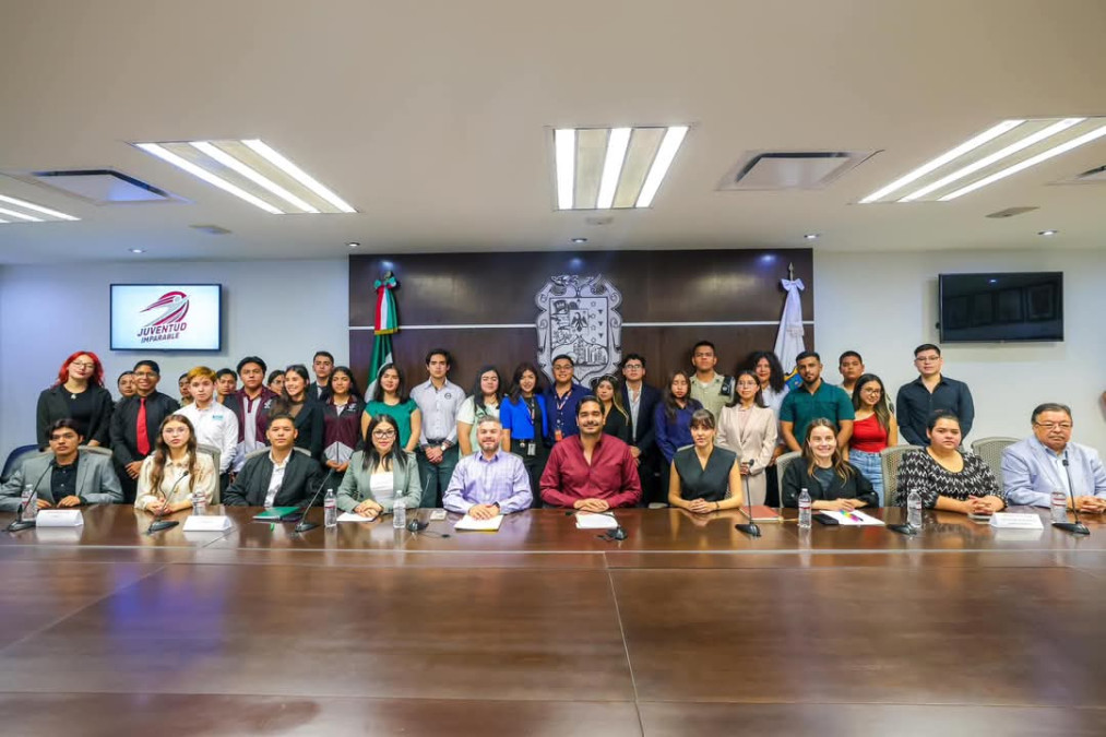 Sesionó Consejo Consultivo Juvenil de Reynosa que preside Carlos Peña Ortiz 