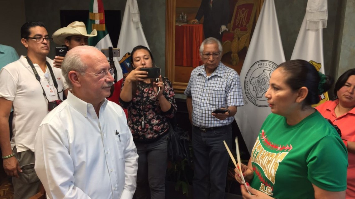 Reciben apoyo peloteritos de Matamoros