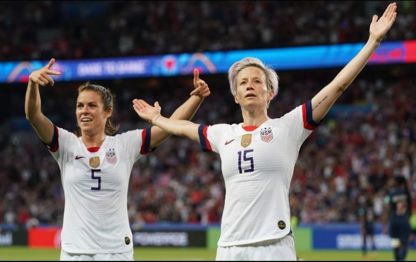 ¡Adiós a las anfitrionas! Estados Unidos vence 2-1 a Francia