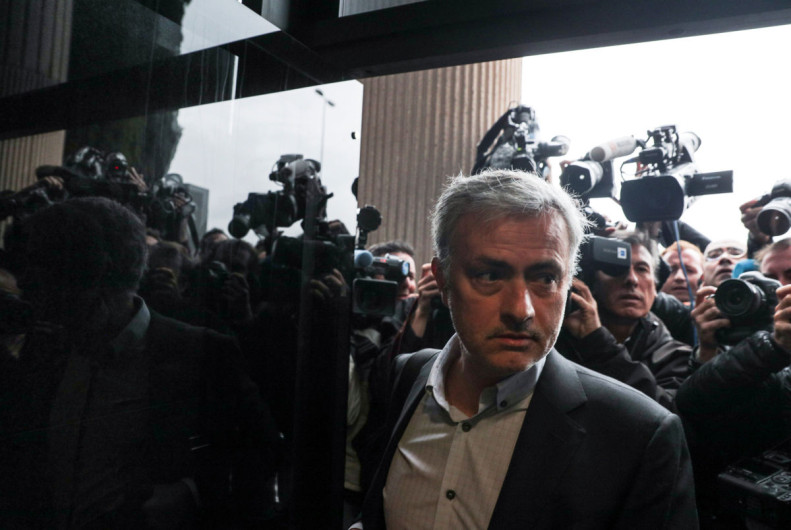 Mourinho paga 3.3 mde para dejar su problema con Hacienda en España
