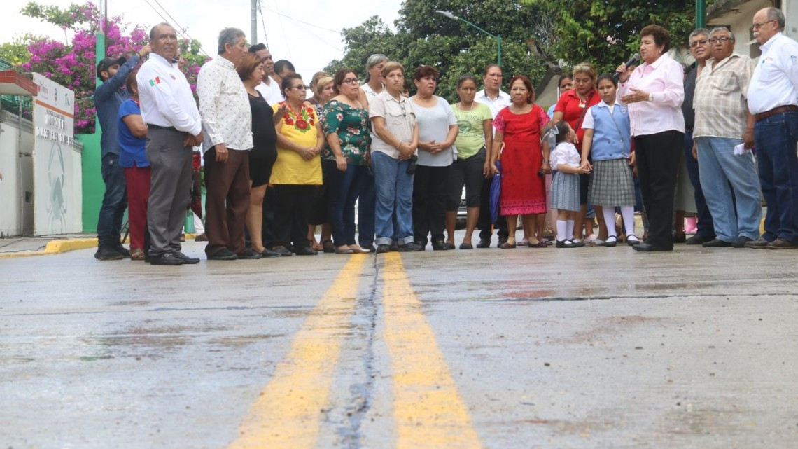 Entrega gobierno de Tampico importante paquete de pavimentación de calles 