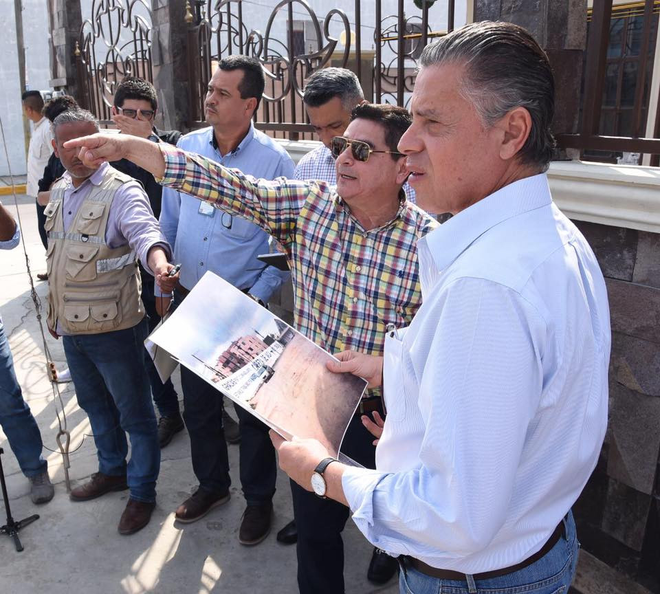 Visita alcalde colonia Estadio
