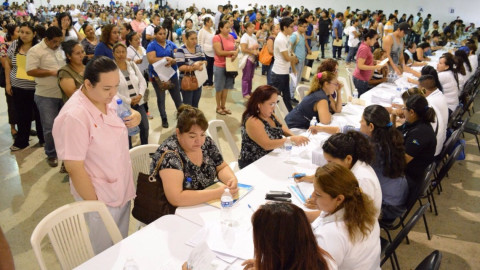 Concluye Reynosa entrega de becas a universitarios