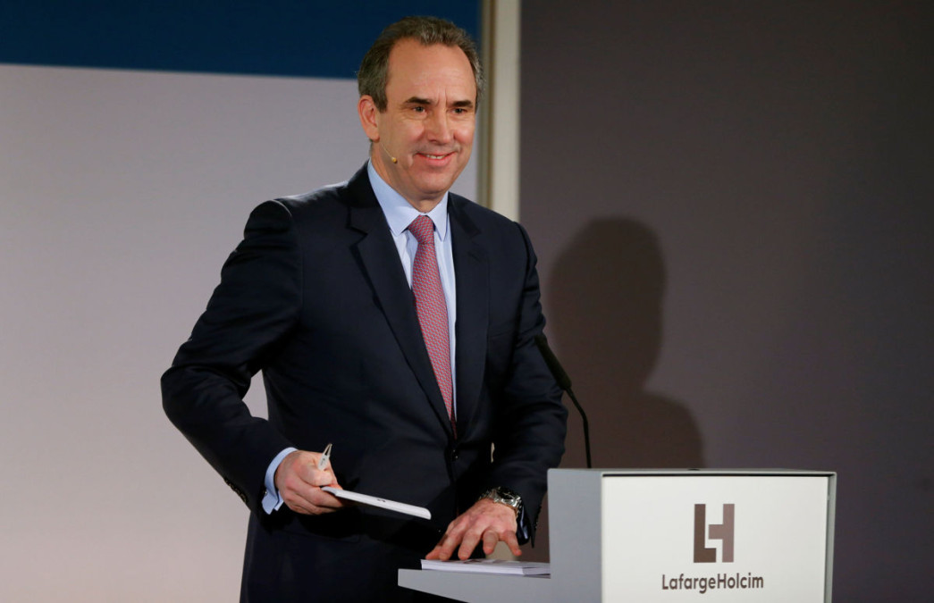 Espera beneficiarse cementera LafargeHolcim de muro en la frontera con México