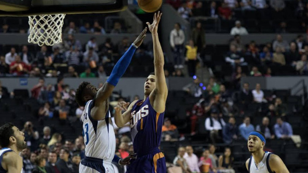 Se imponen Mavericks de Dallas 113-108 a Suns de Phoenix  en la CDMX