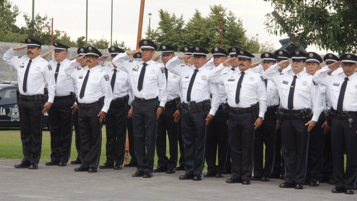 Alcalde asiste a ceremonia de aniversario de PF