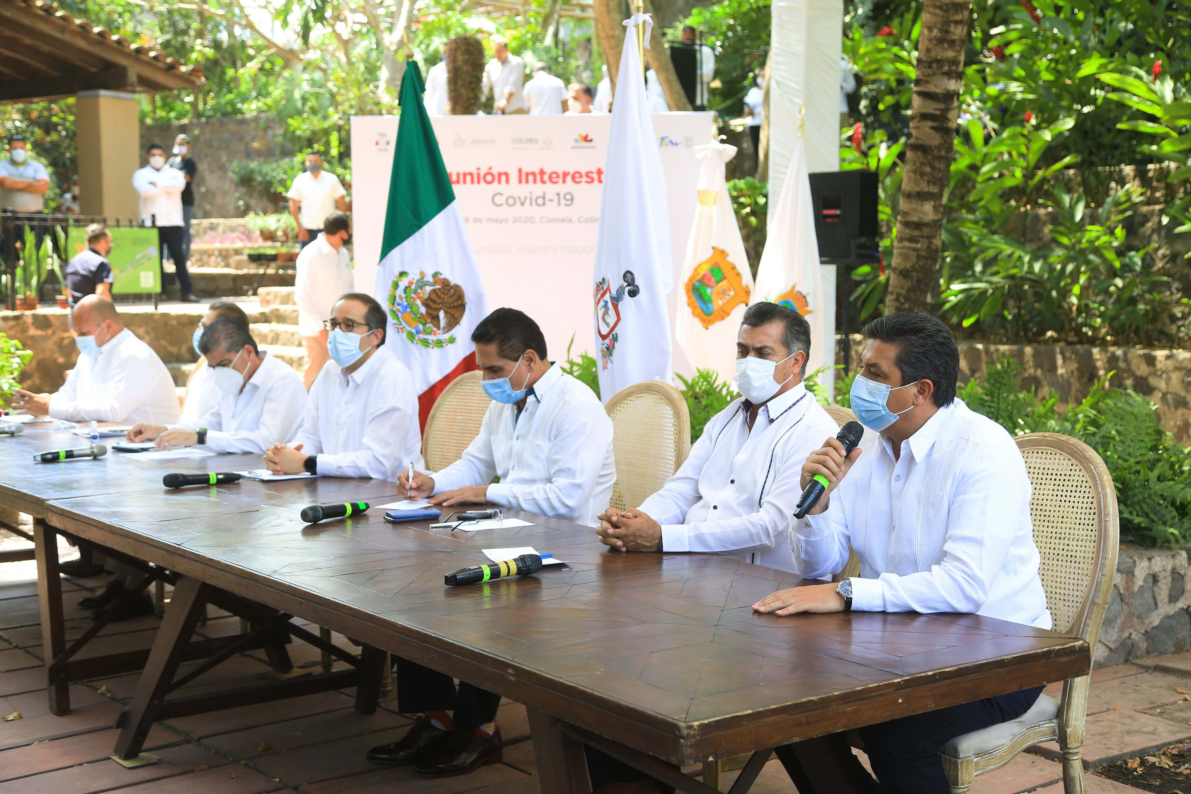 Gobernadores en desacuerdo con semáforo epidemiológico de nueva normalidad