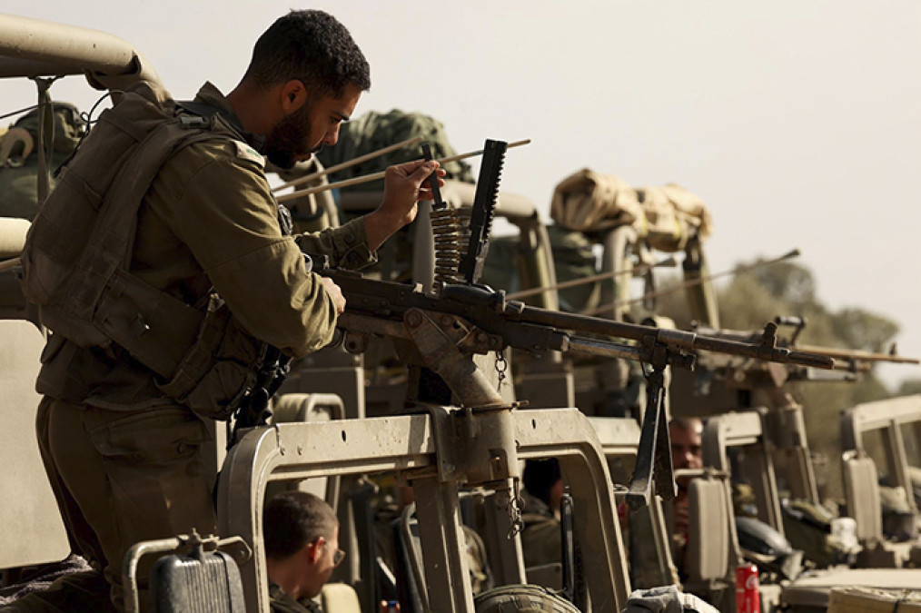 Israel acepta acuerdo con Hamás para liberar rehenes y tregua