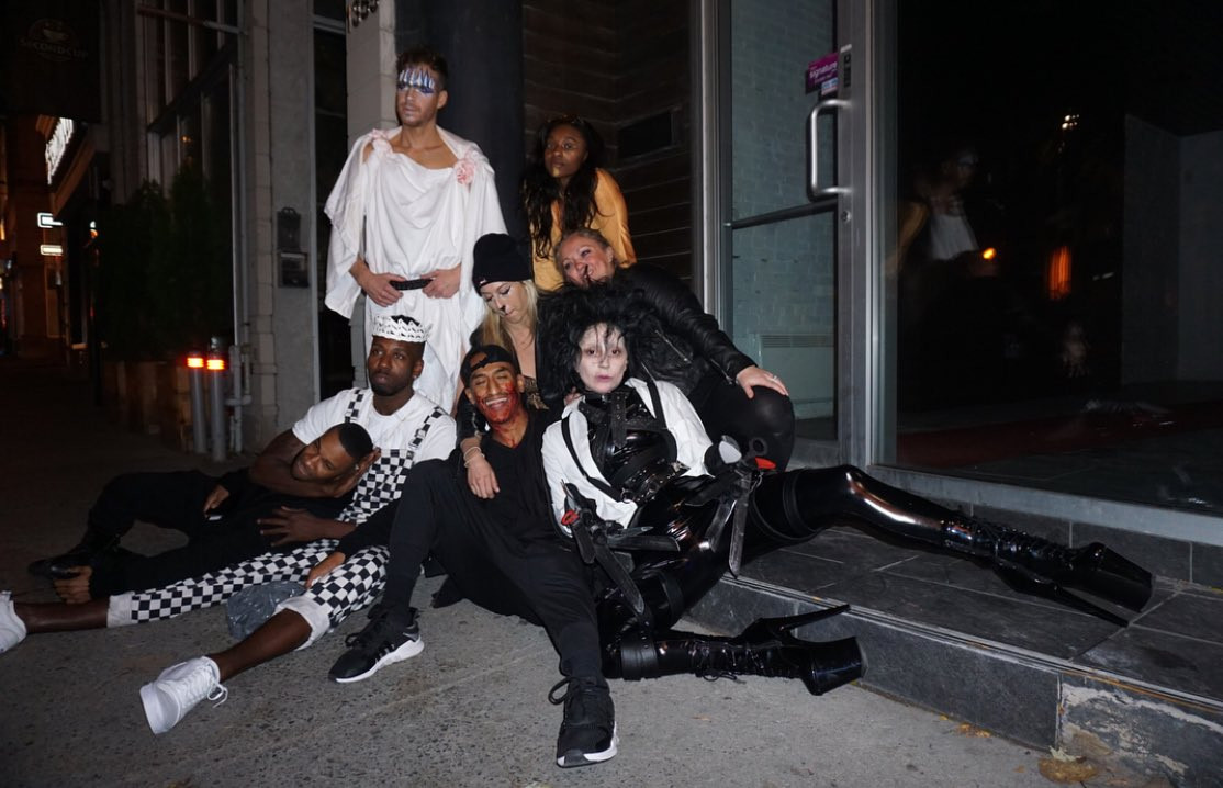 ¡Lady Gaga se disfrazó como Edward Manos de Tijeras!