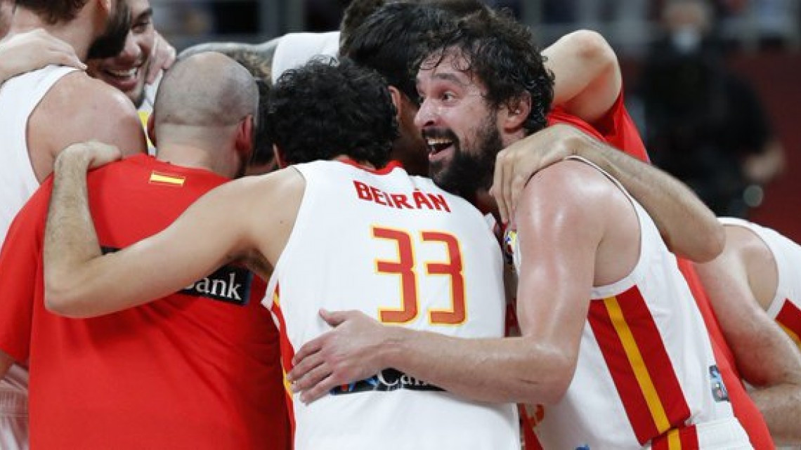 España supera a Australia y es el primer finalista del Mundial de Básquetbol