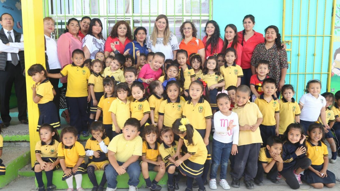 Jarachina Sur recibe apoyo de la alcaldesa Maki Ortiz