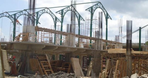 Desconcierta a locatarios nueva fecha de entrega de mercados municipales 