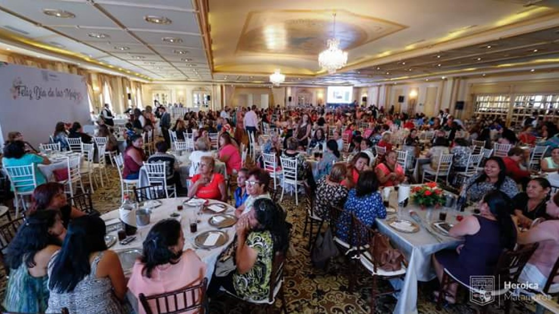 Celebran a madres del Ayuntamiento