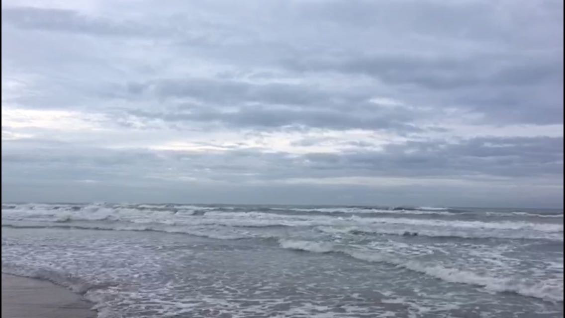 Katia genera alto oleaje en playa Miramar