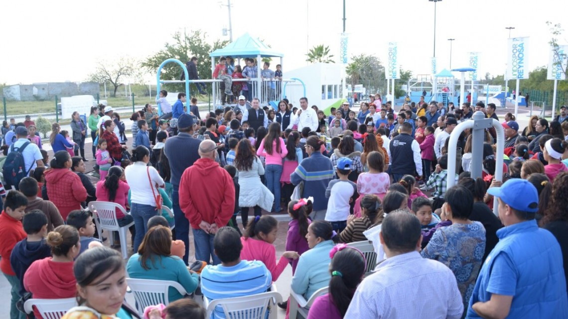 Gob Tam celebra navidad con vecinos de Reynosa