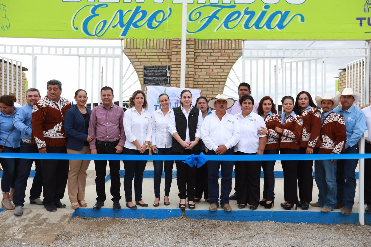 Disfrutan autoridades municipales festejos de 400 Aniversario de Tula