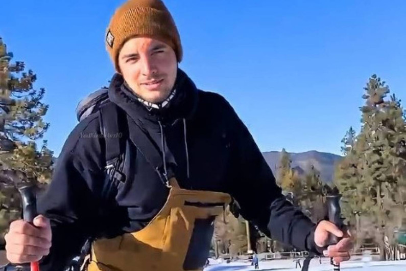 Vadhir Derbez se golpea el rostro tras caerse mientras esquiaba