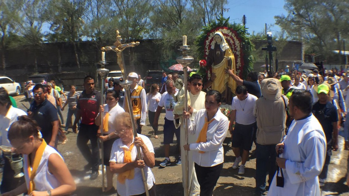 Asisten más de 4 mil personas a festejos de la Virgen del Carmen