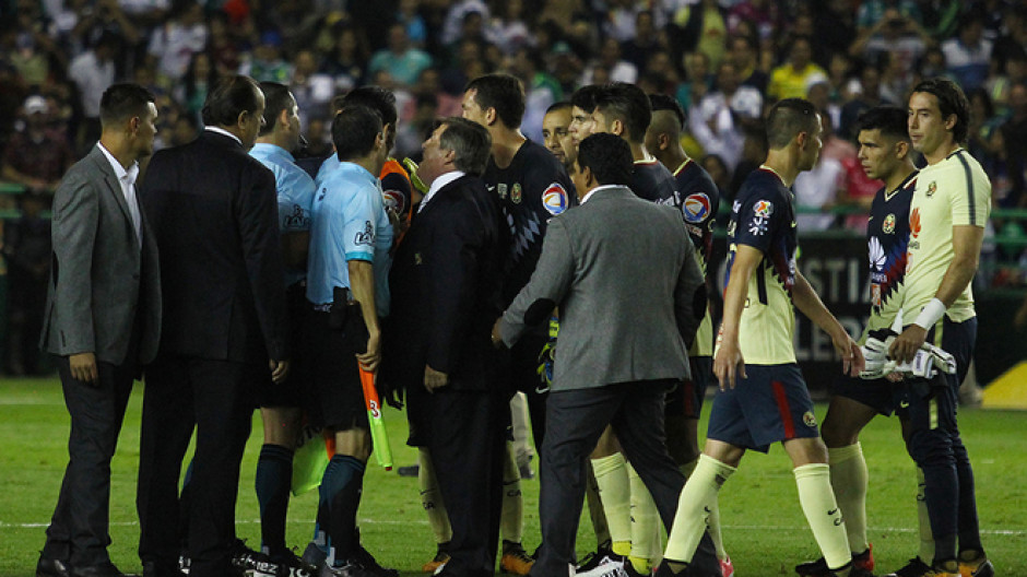 FEMEXFUT suspende a Miguel Herrera
