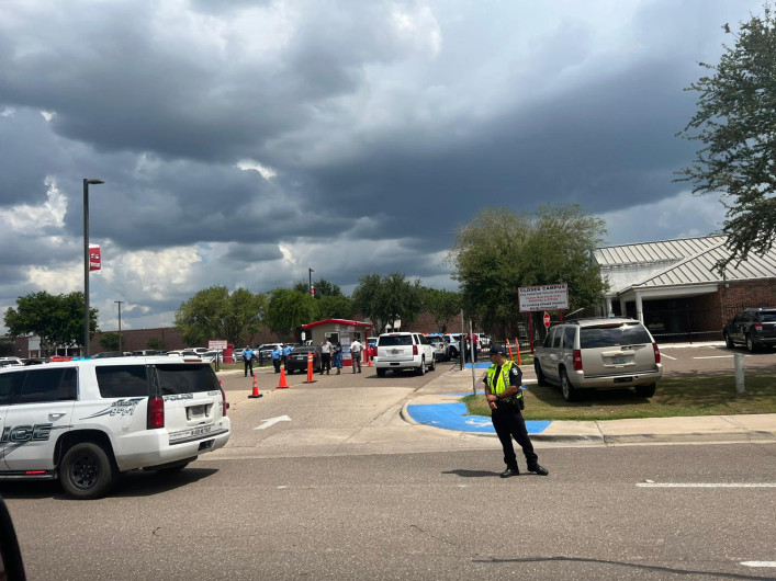 Sharyland High School levanta toque de queda