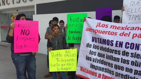 Exigen estudiantes que aeropuerto de Tampico paguen predial 