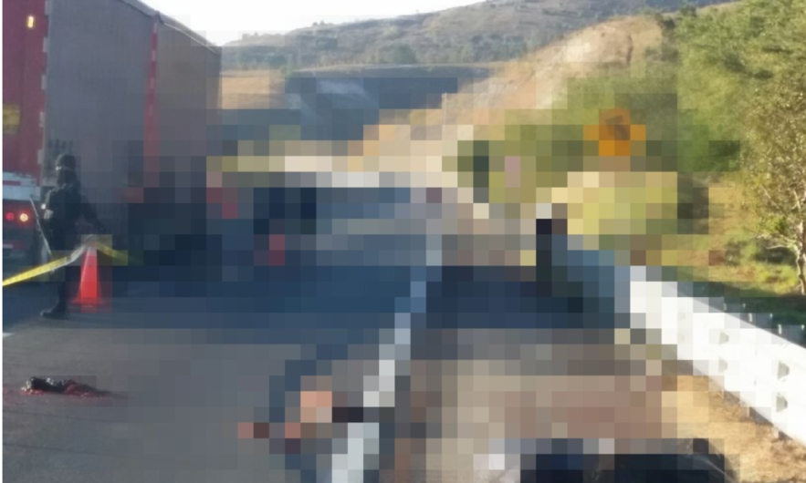 Localizan al menos tres cuerpos desmembrados en autopista de Guerrero