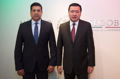 El gobernador Cabeza de Vaca se reúne con Osorio Chong 