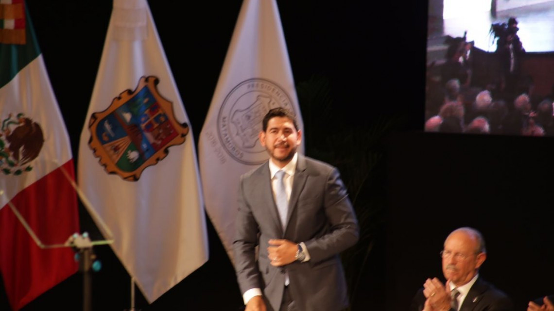 Chuchín rinde su primer informe de gobierno 