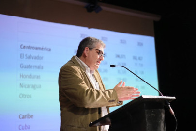 Capacita SEBIEN en respeto a derechos de migrantes