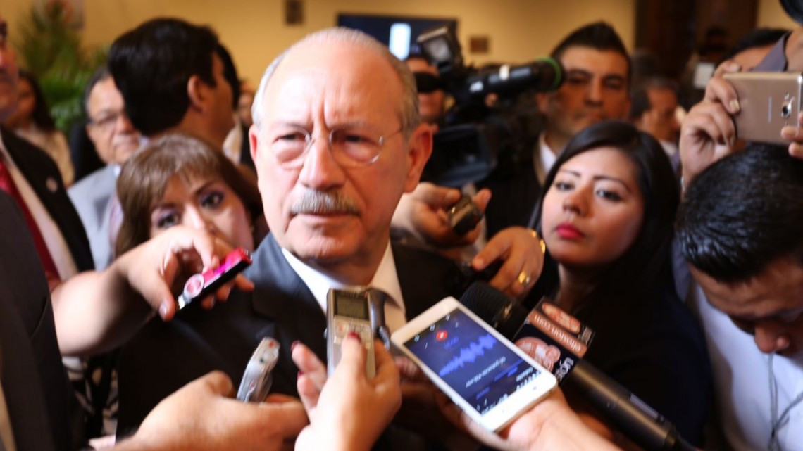 Chuchín rinde su primer informe de gobierno 