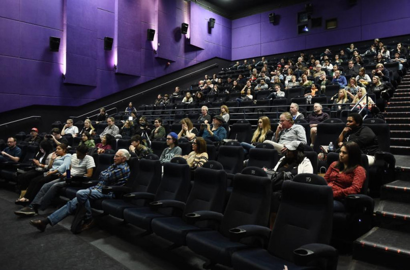 Coronavirus opaca taquillas del cine en EUA