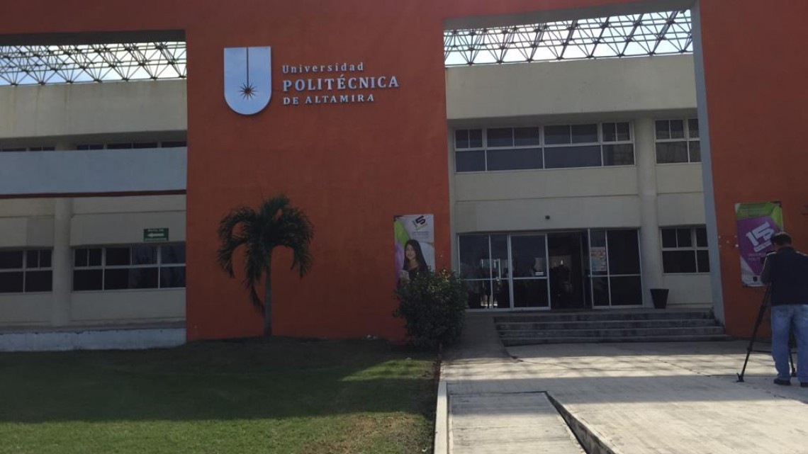 Alumnos de la UPALT representan el talento universitario en el extranjero