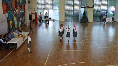 Impulsa Carlos Peña Ortiz el civismo y el talento estudiantil