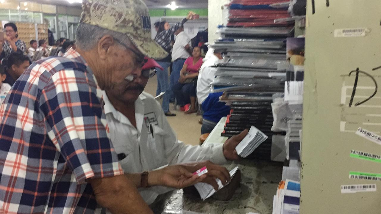 En el día del cartero exigen la contratación de 70 trabajadores postales