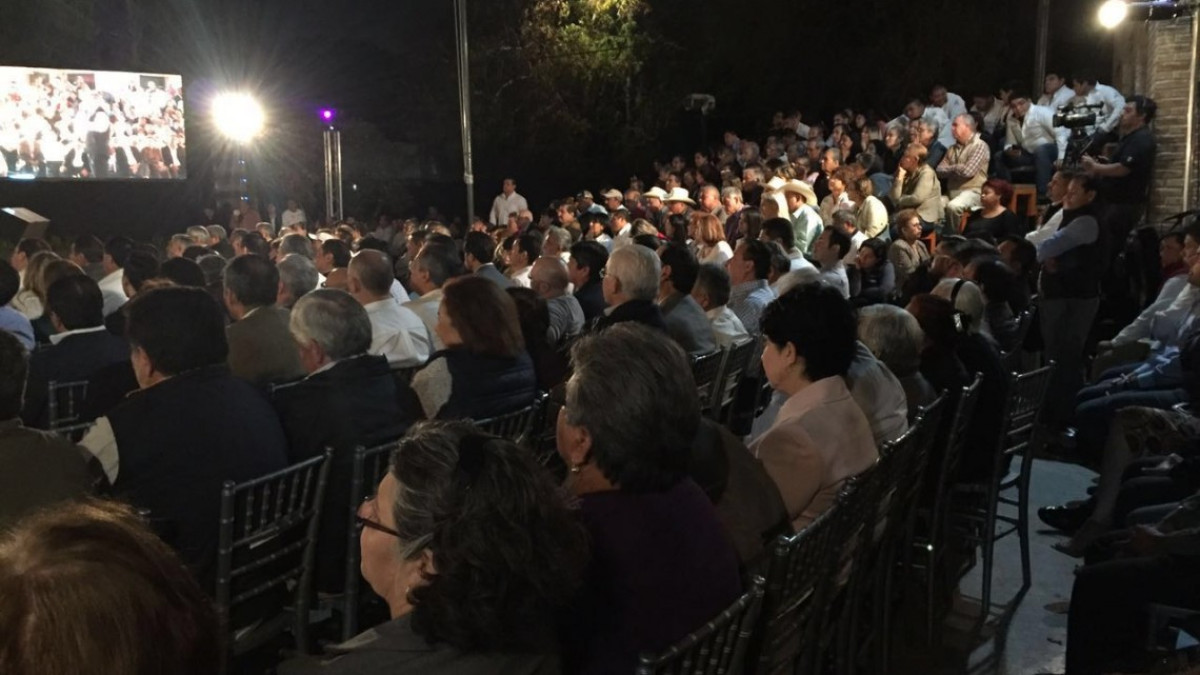 Chuchín de la Garza presenta "Heroica al 100"