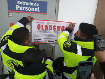 Clausura Protección Civil Soriana Laguneta por Incumplir resolutivos de seguridad