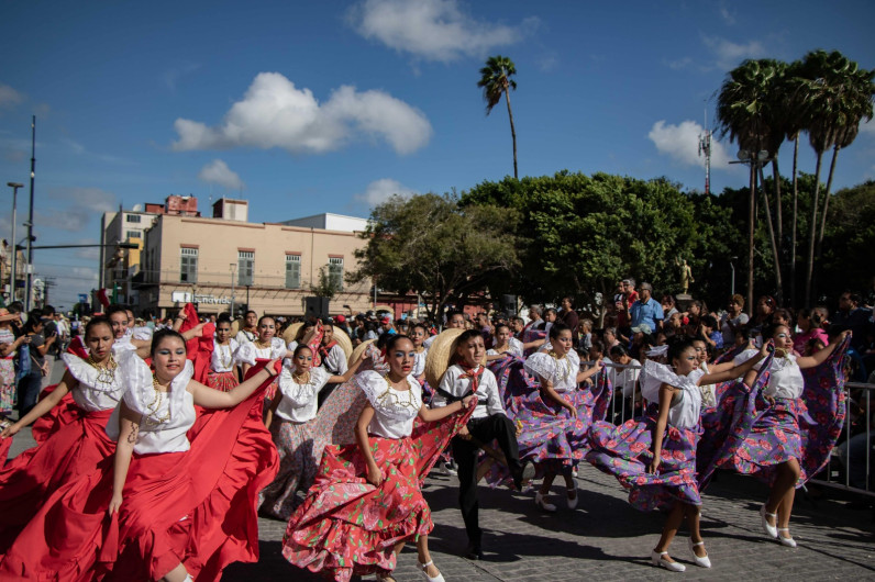 Organizan desfile conmemorativo del 20 de Noviembre