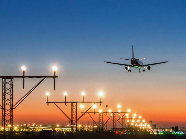 RGV espera aumento de viajeros aéreos con fin de restricciones por COVID-19