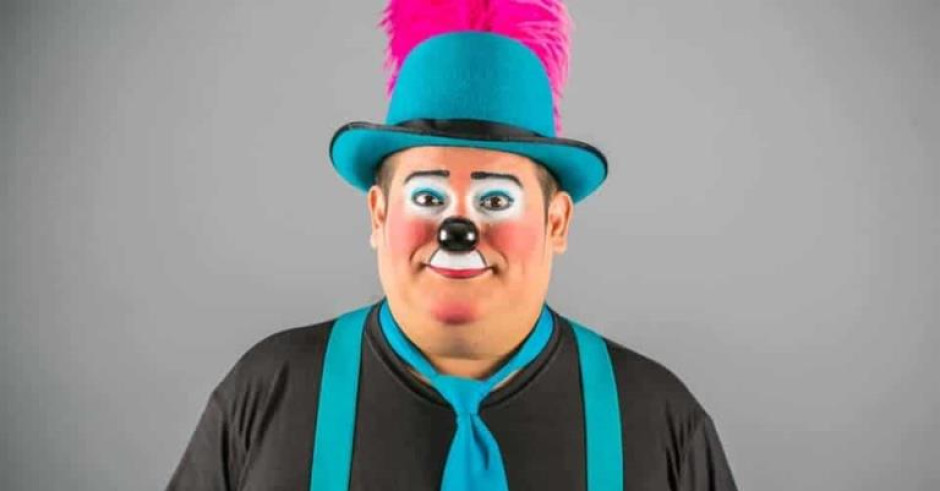 “Pompo” es hospitalizado por presentar síntomas de COVID-19