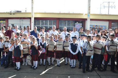 Destaca secretario de RH apoyo del gobernador a la economía familiar en el regreso a clases