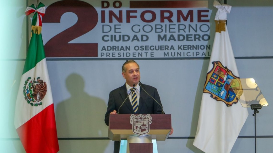 Rinde Adrián Oseguera, su 2ndo Informe de Gobierno