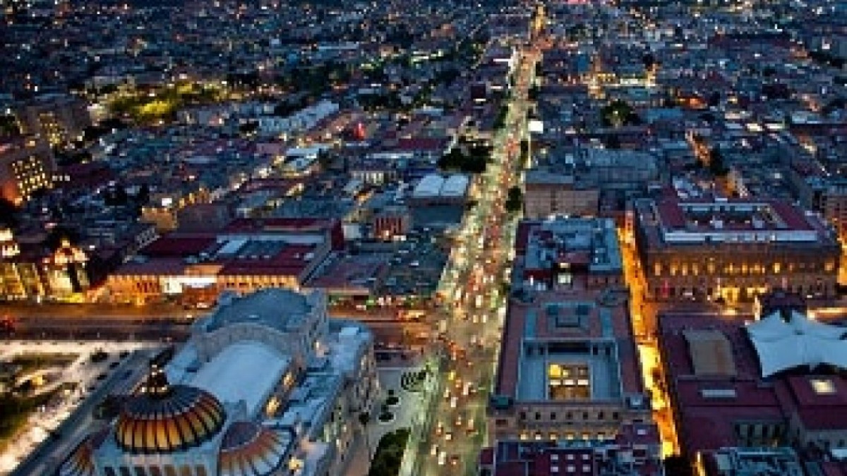 Mexicanos ya no vacacionan en Estados Unidos