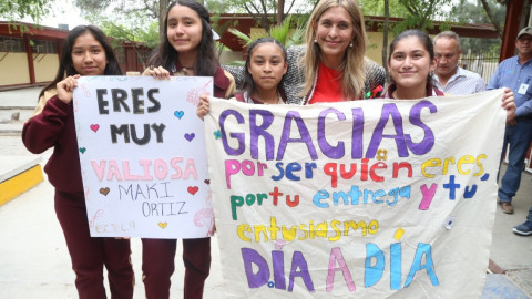 Inaugura obras Maki Ortiz