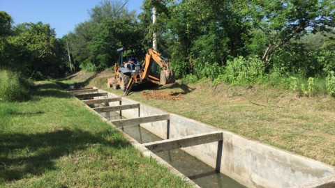 Construyen más drenes pluviales para evitar inundaciones en temporada de lluvias