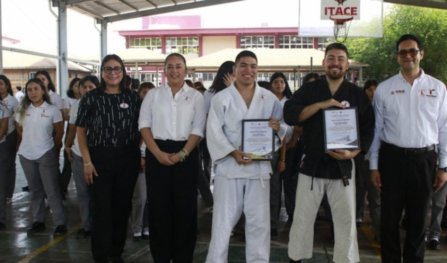 Impulsa STPS Taller de autoprotección y defensa personal con enfoque en violencia de género en el ITACE