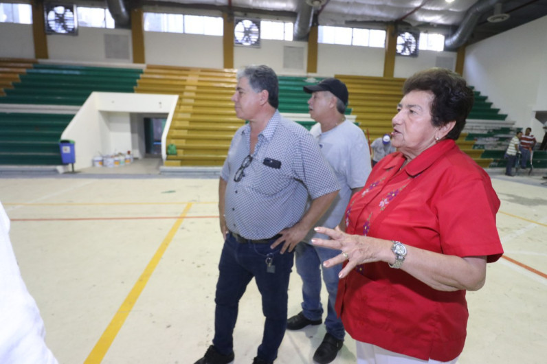 Remodela gobierno de Tampico interior del auditorio municipal