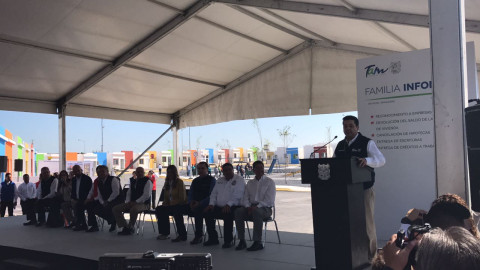 Refrendan compromiso por la vivienda